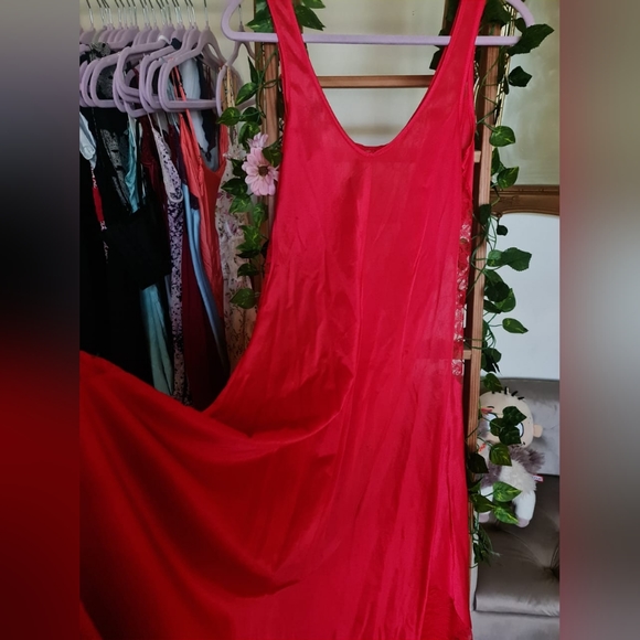 Fire engine red lace detailed maxi slip dress - Picture 6 of 6